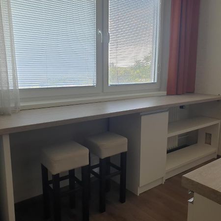 Apartman Valentin Apartamento Komárno Exterior foto